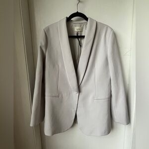 VICOLO Light Gray Tailored Blazer with Notched Lapels